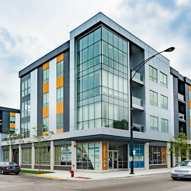 Mode Logan Square - Street Corner Front View